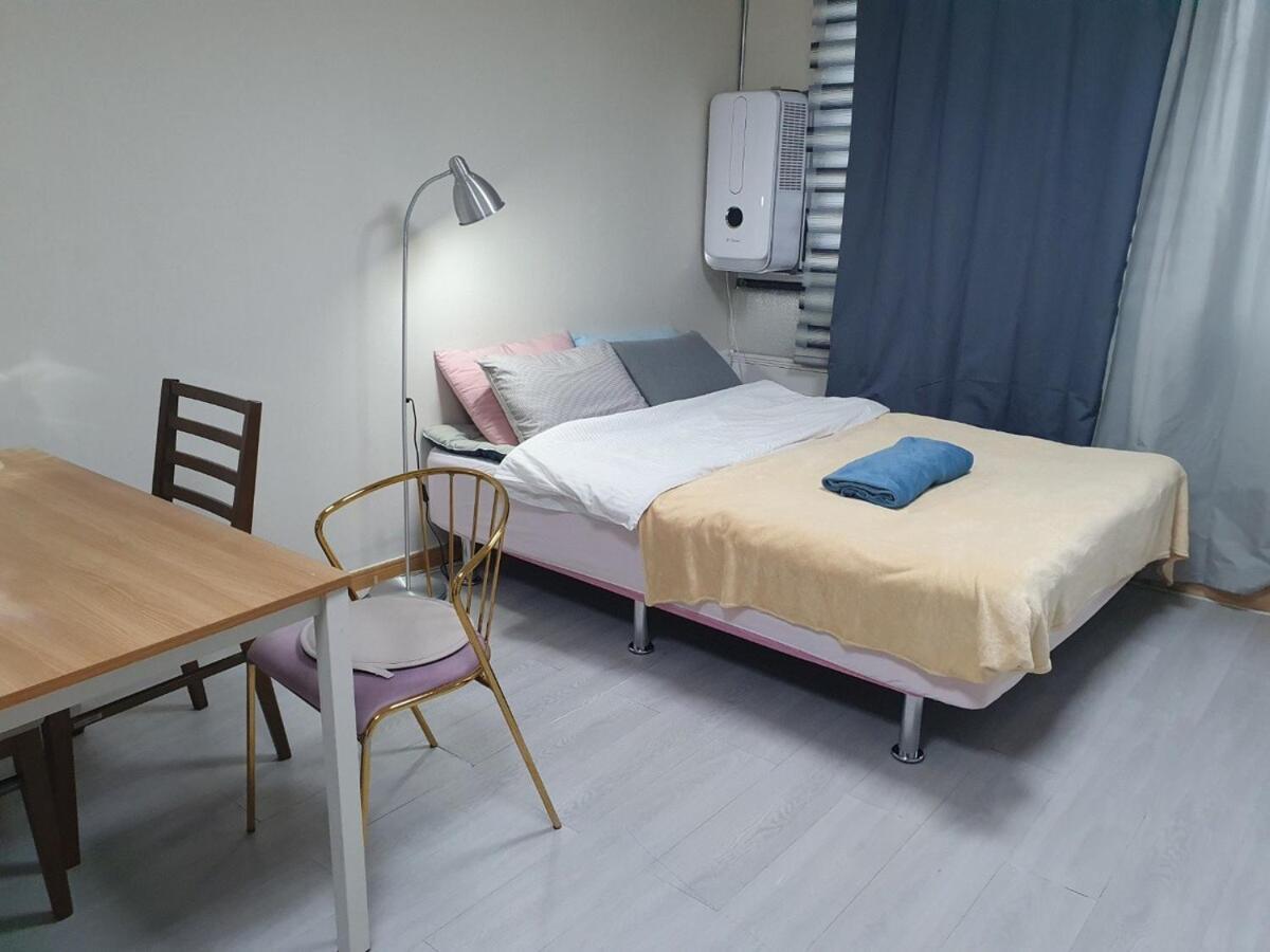 Apartment Long-term Rent A House With A Good View With An Elevator Right In Front Of Hongik Station